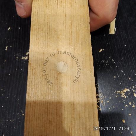 σφήνα ινών θα πρέπει να ταιριάζουν με τις ίνες του ξύλου.