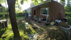 Η κατασκευή αναβαθμίδων στην αυλή