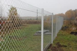 Πώς να εγκαταστήσετε ένα φράχτη, Συρματόπλεγμα; μέρος 2