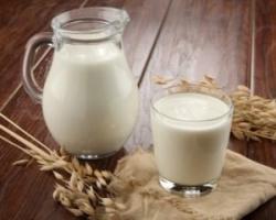 Κατσικίσιο γάλα: χρήσιμες ιδιότητες και αντενδείξεις